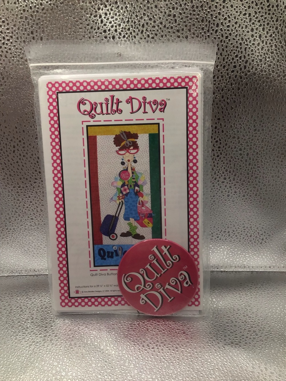 Quilt Diva Quilt Pattern with Pink Button Accessory -